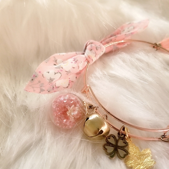 TEESAN MAKE A STATEMENT Japanese Handmade Rose Gold Sweet Candy Bangle - Picture 4 of 5